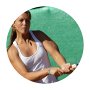 </p>
<p style="text-align: center;"> NIKI HOFMANOVA</p>
<p>